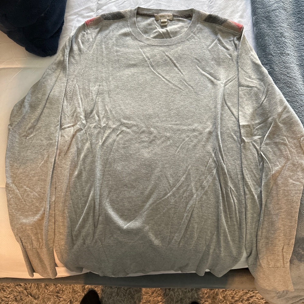 Mens Grey Burberry Patch Sweater. Size Large